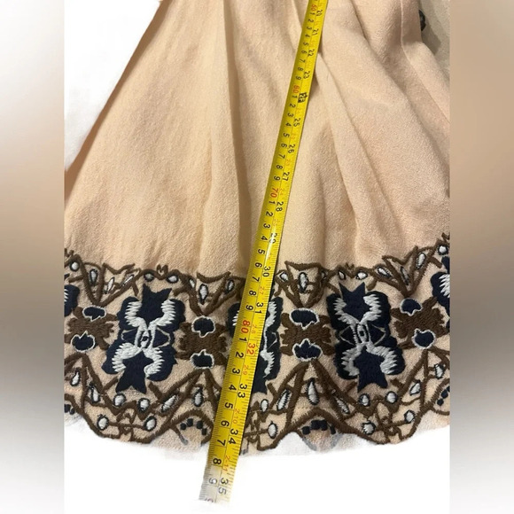 Anthropologie Korovilas Yulia Creamy Thick Knit Embroidered Mini Dress Sz 4 - Picture 10 of 10